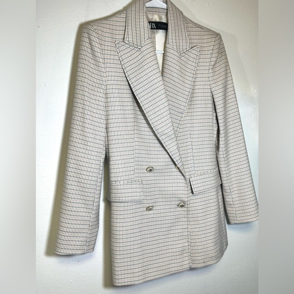 Zara Double Breasted Long Blazer with Notched Lapel Collar  
Size Small - Picture 7 of 7